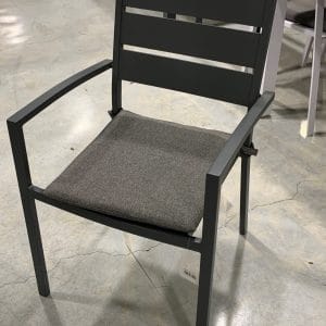 כסא אלומניום מלא+ריפוד